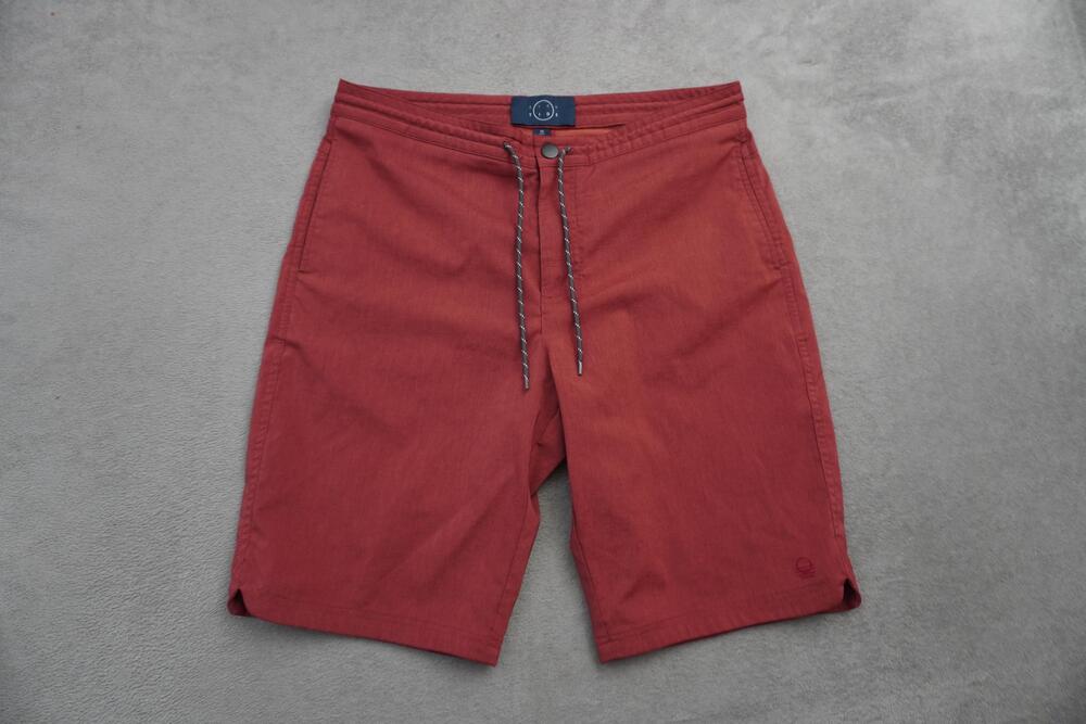 Even Tide Shorts Mens 33 Red Microfiber Bermuda Elastic Drawstring 11" Inseam